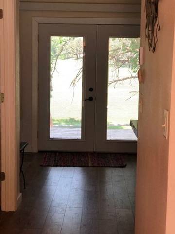 Log Cabin for 4 Guests in Mount Rushmore, South Dakota, Picture 3