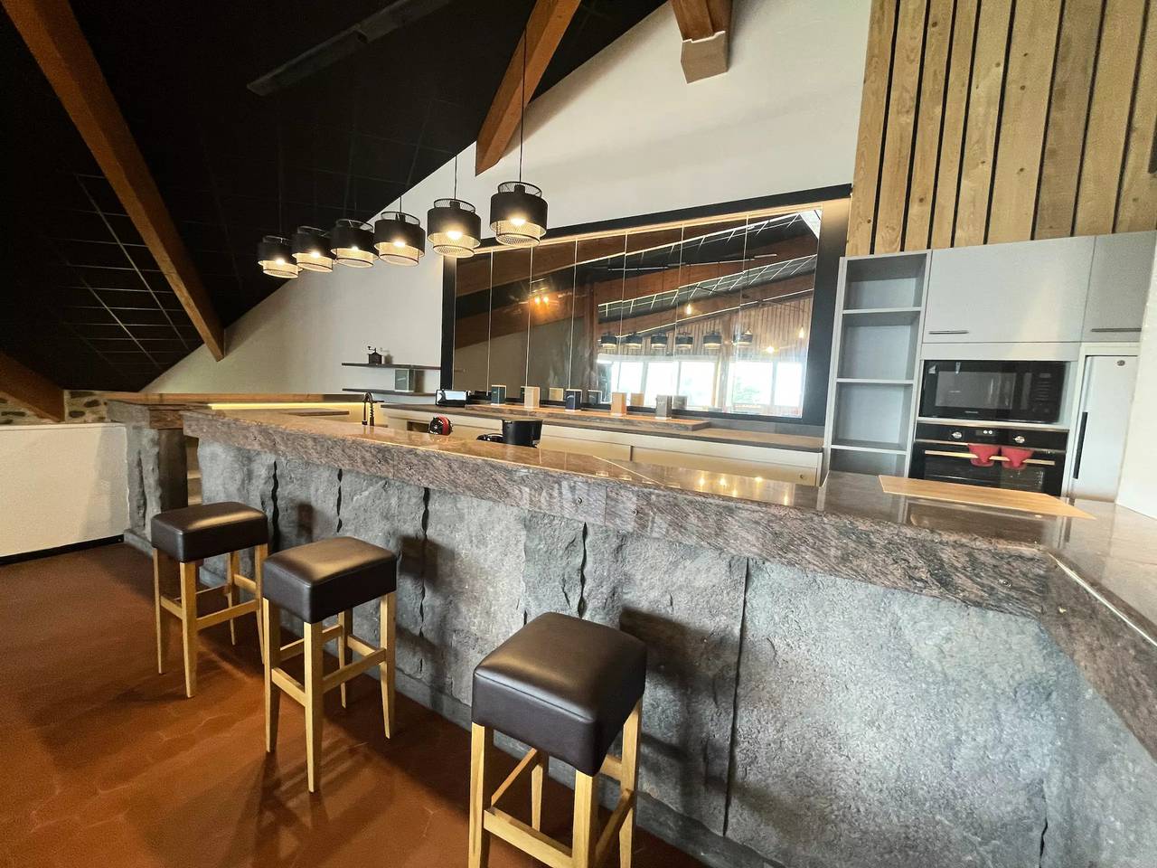 Apartamento entero, Loft excepcional a Altitud 1500 in Le Lioran, Saint-Jacques-des-Blats