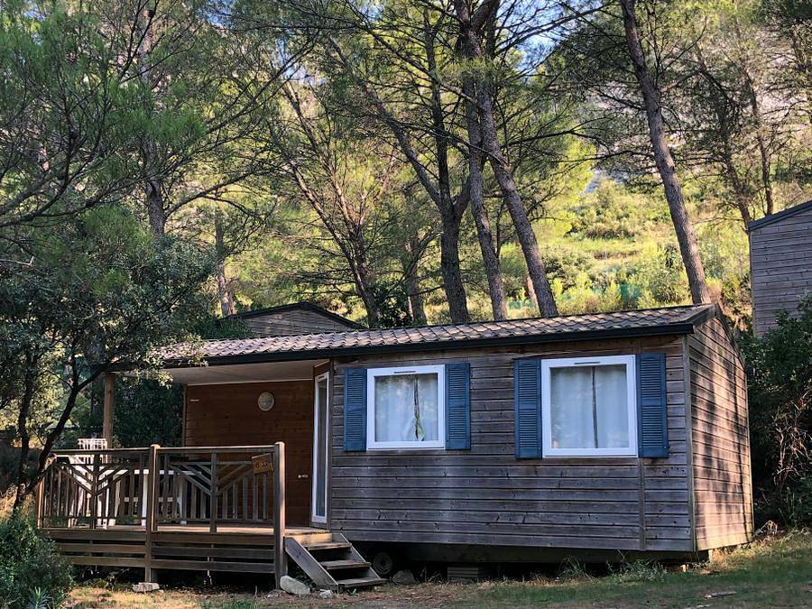 Tente pour 5 Personnes dans Orgone, Région d'Arles