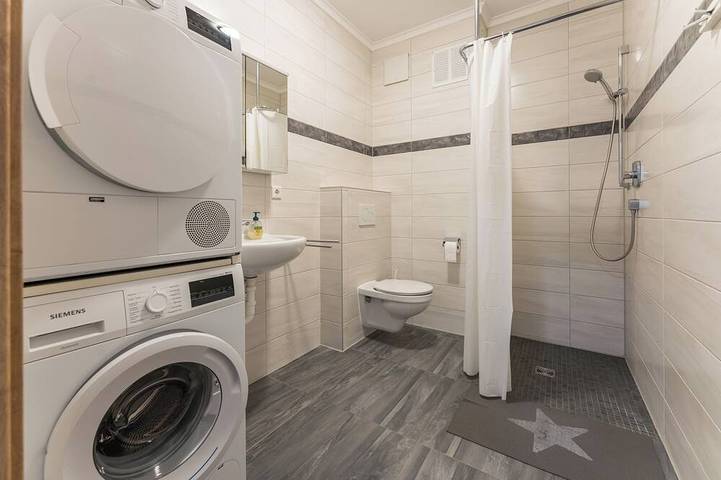 Ganze Wohnung, Modernes und gemütliches Apartment für bis zu 3 Personen in Ebersheim (Mainz), Mainz