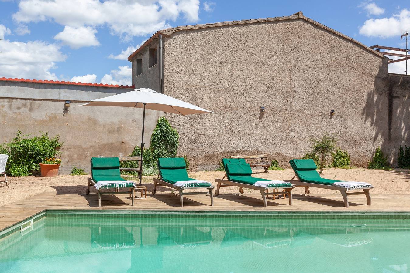 Casa rural "Masia del Siglo Xvi" con piscina privada y Wi-Fi in Vallbona, Interior de Barcelona