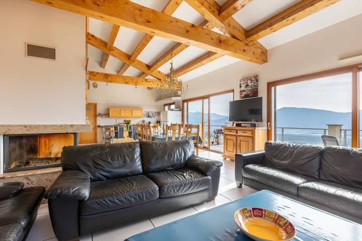 Chalet pour 15 personnes, avec jardin et terrasse à Les Angles