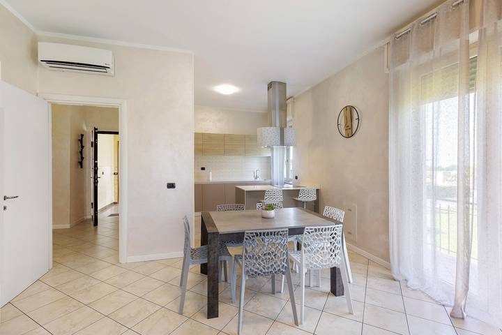 Gîte pour 7 personnes, avec jardin, animaux acceptés à Lonato del Garda - 3