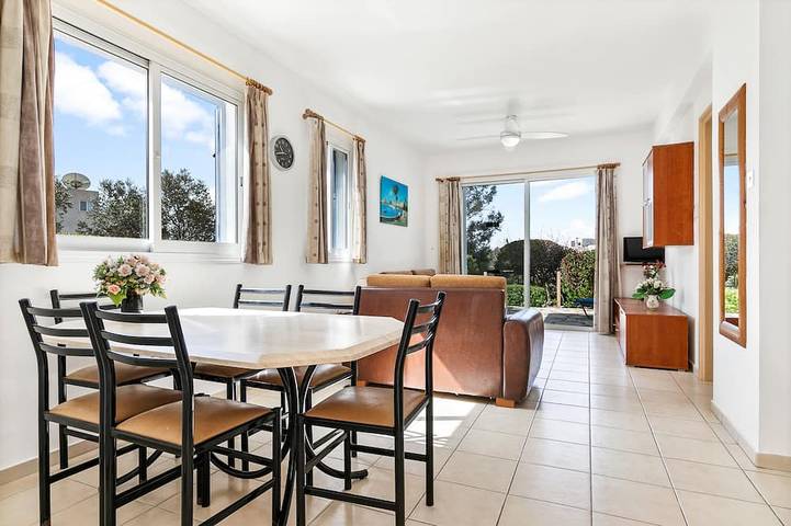 Appartement de vacances pour 4 personnes, avec terrasse ainsi que piscine et jardin - 1
