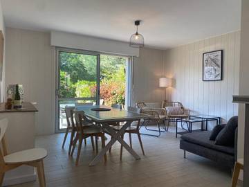 Gîte pour 8 personnes, avec jardin, animaux acceptés dans Plage Kerambigorn
