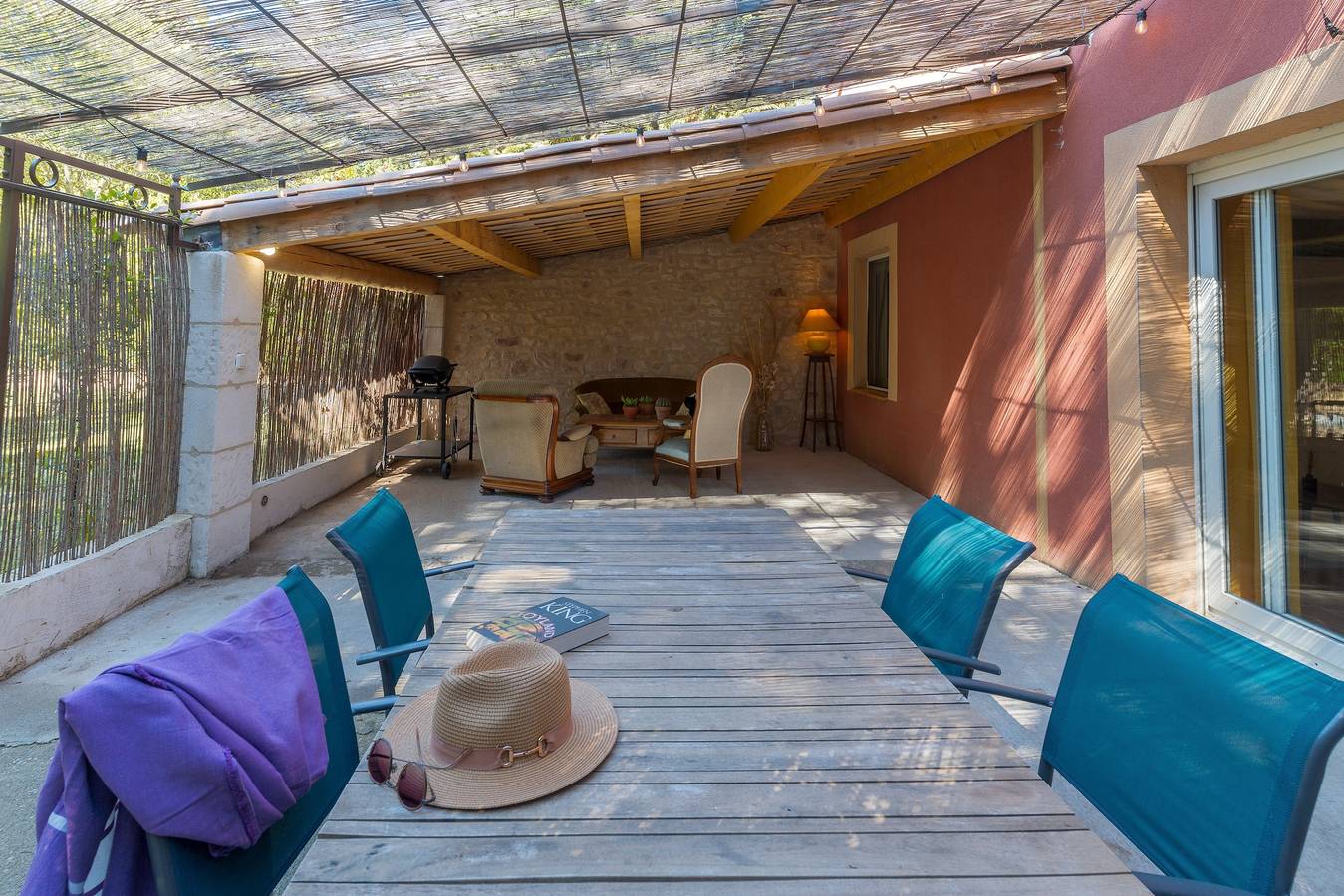 Domaine plan des devens: Relajación y confort en entorno tranquilo in Rosellón, Parque natural regional del Luberon