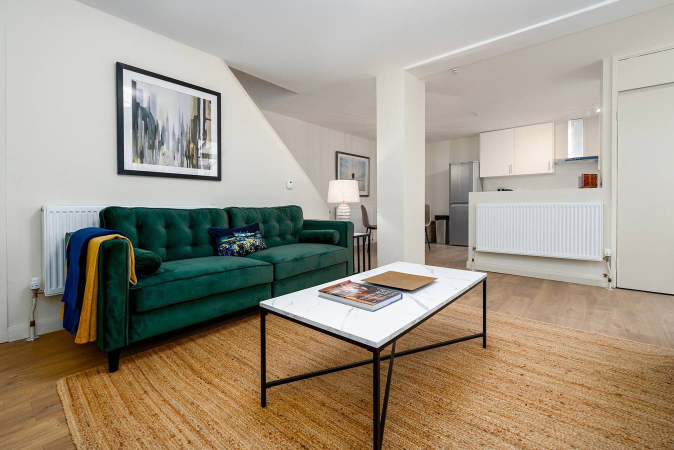 Entire apartment, Guestready - Spacious retreat at Grange Park in Camden, London