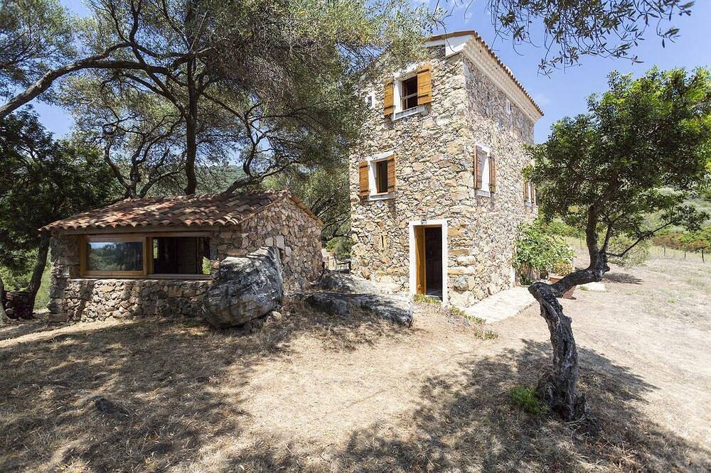 Tradizionale casa corsa di fascino in Cargese, Parco naturale regionale della Corsica