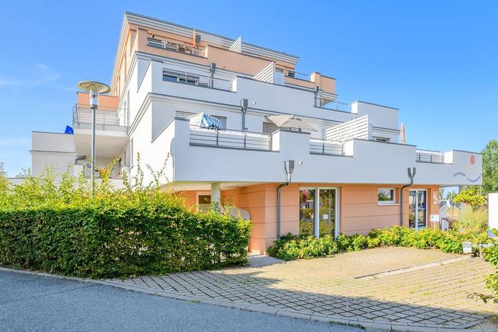 Ferienwohnung für 3 Personen, mit Terrasse und Garten in Börgerende-Rethwisch - 2