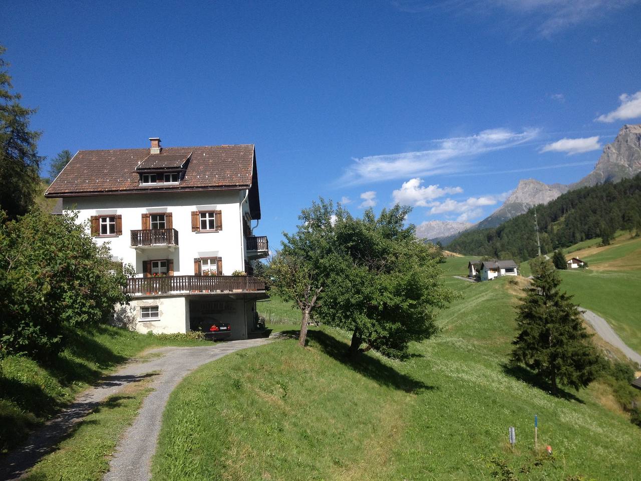 Ganze Ferienwohnung, Ferienwohnung Chasa Soldanella - Chasa Soldanella (D) Südblick 1 in Tarasp, Unterengadin