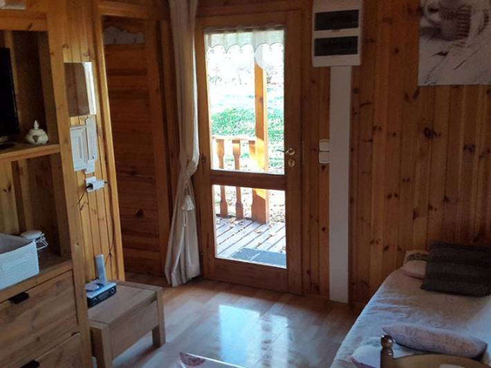 Gemütliches Chalet mit Terrasse - 1 Schlafzimmer in La Freissinouse, Gap und Umgebung