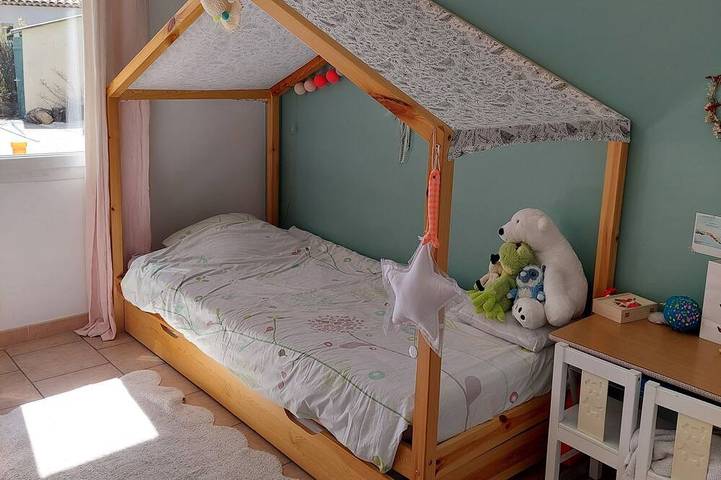 Location de vacances pour 6 personnes, avec Terrasse et Jardin à Peynier - 2