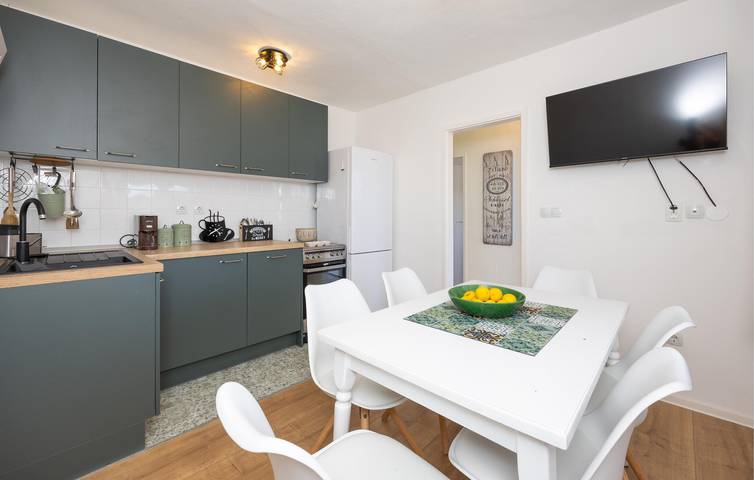 Ferienwohnung für 6 Personen, mit Terrasse, mit Haustier auf Solta - 3