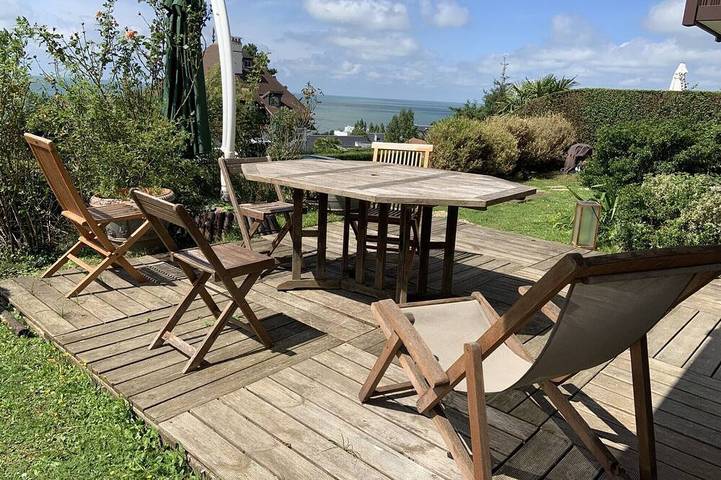 Ferienwohnung für 6 Personen, mit Terrasse und Garten in Benerville-sur-Mer