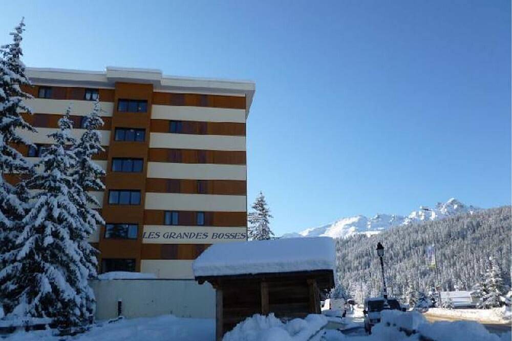Apartamento entero, Courchevel 1650, a 100 metros del teleférico, hasta 8 personas. in Courchevel 1650 (Moriond), Saint-Bon-Tarentaise