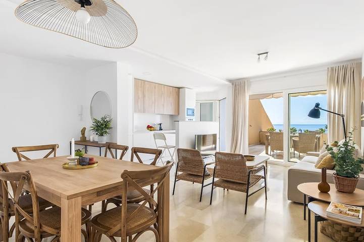 Apartamento para 6 personas, con balcón en Radazul
