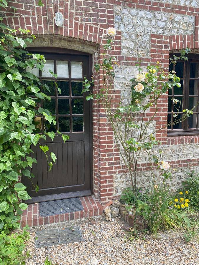 Location de vacances pour 6 personnes, avec piscine ainsi que jardin et sauna, animaux acceptés à Vattetot-sur-Mer - 4