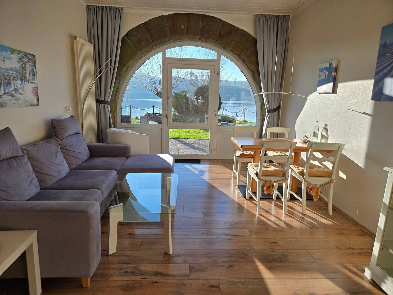 Ganzes Studio, Strandhof Möhnesee Ferienwohnung direkt am See in Möhnesee, Kreis Soest