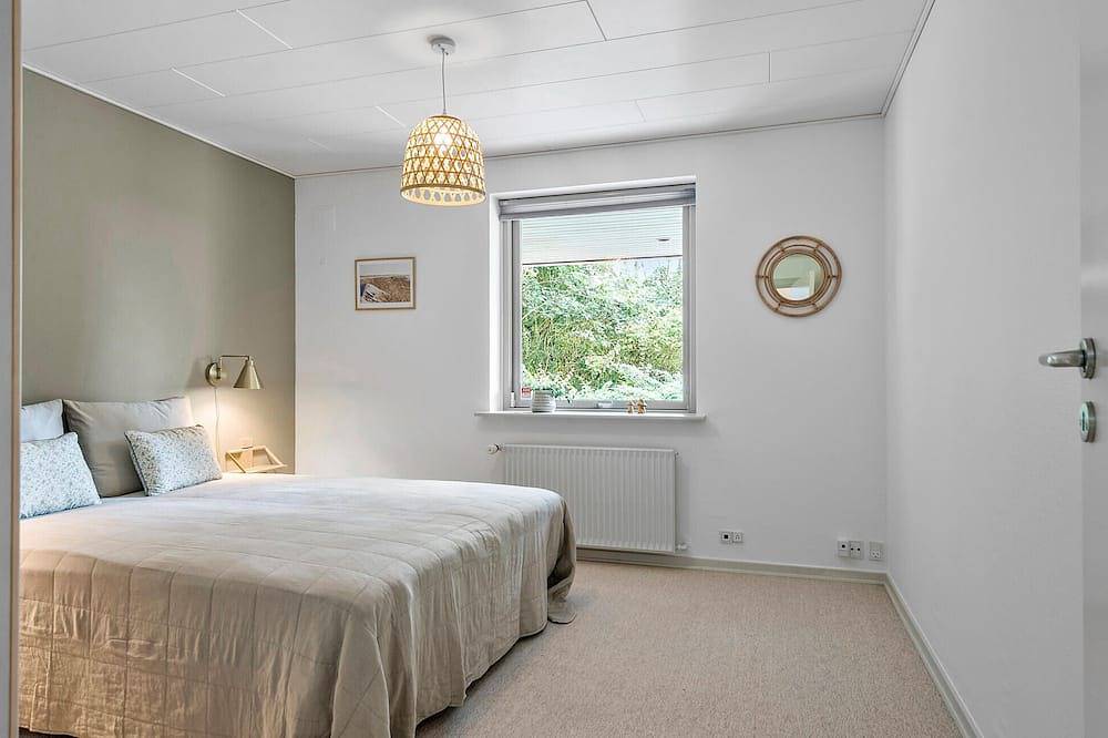 Schönes Haus in Grindsted mit Seeblick in Grindsted, Billund und Umgebung