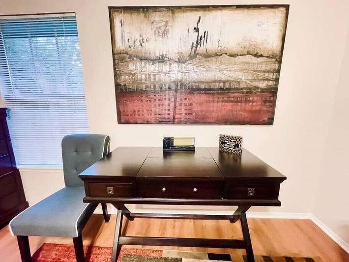 Vacation rental for 10 people, with yard and balcony, with pets in Fayetteville