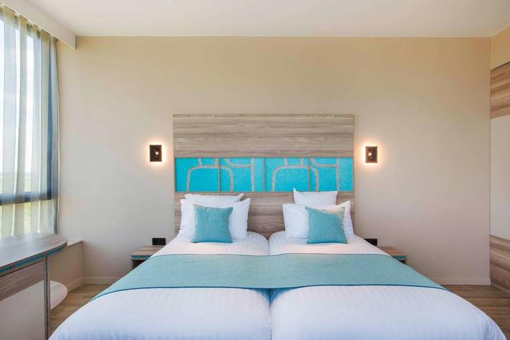 Hôtel pour 2 personnes, avec Terrasse ainsi que Piscine et Sauna