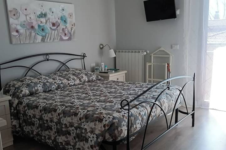 Ferienwohnung für 7 Personen, mit Sauna und Garten in Castagneto Carducci - 2