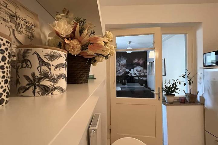 Apartamento entero, Schöne Ruhige Zentrale Designerwohnung in Hannover Mitte, Hannover