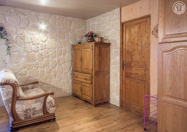 Gîte pour 5 personnes, avec jardin et terrasse à Thoiry (Savoie) - 4