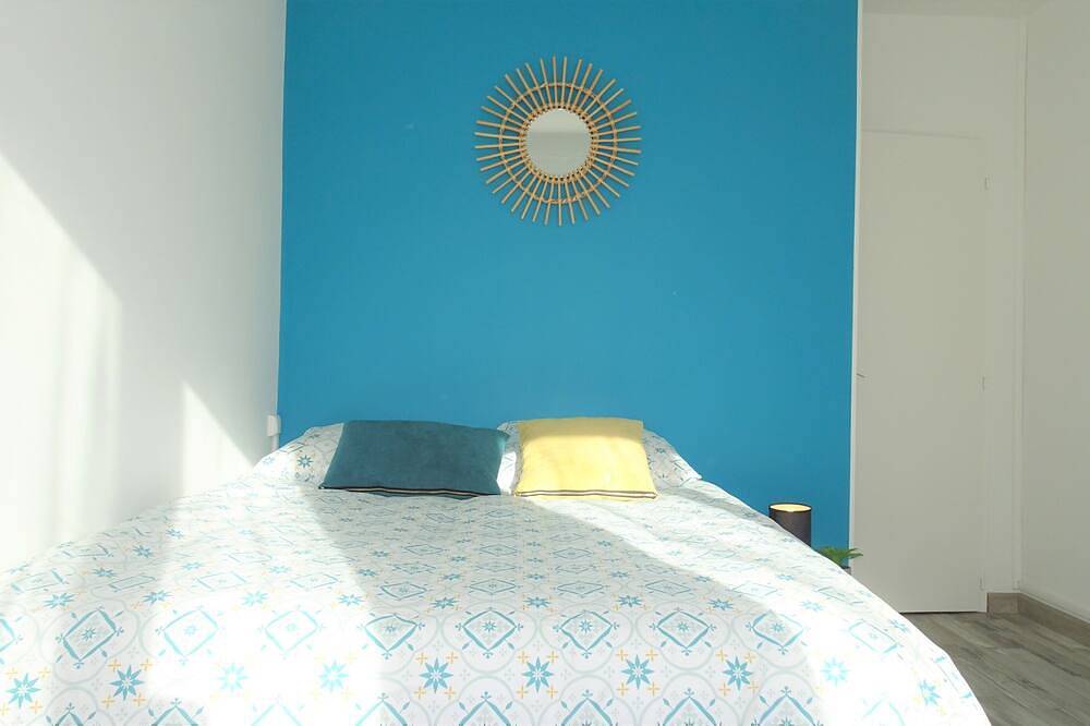 Appartement entier, Appartement T3/T4 proche des berges du Cher in Montluçon, Région de Montluçon