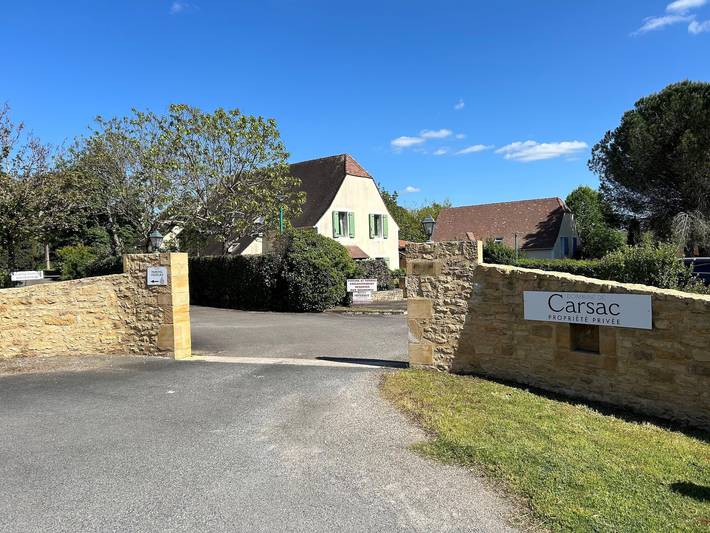 Location de vacances pour 6 personnes, avec jardin et piscine, animaux acceptés à Carsac-Aillac - 2