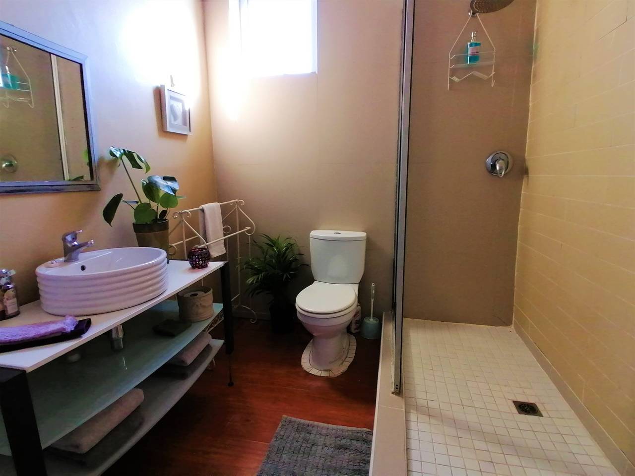 Entire apartment, Lilacs Cottage near the sea in Bloubergstrand, Cape Town