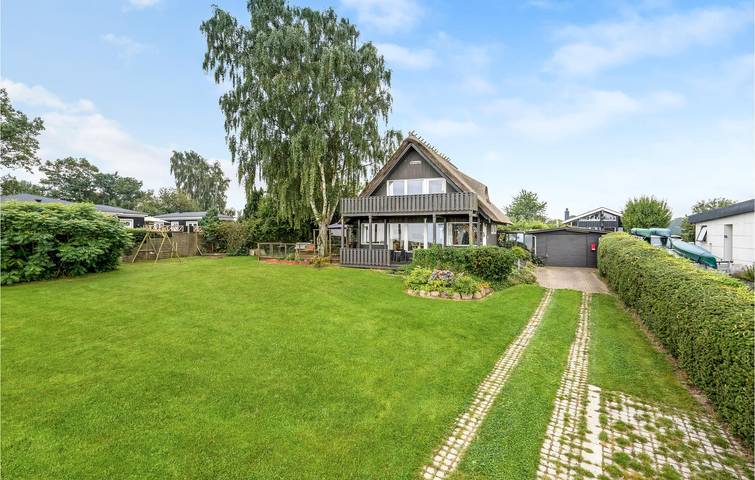 Ferienhaus für 4 Personen, mit Terrasse in Mørkholt