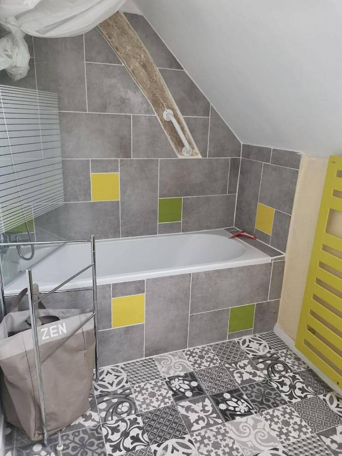 Location de vacances pour 6 personnes, avec terrasse et jardin, animaux acceptés à Évaux-les-Bains - 4