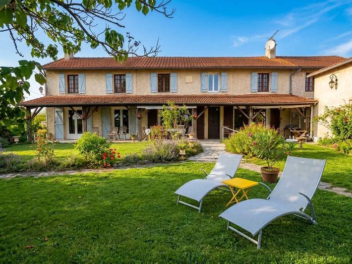 Location de vacances pour 7 personnes à Valdivienne