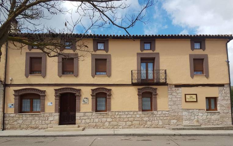 Casa de vacaciones para 7 personas, con Terraza además de Jardín y Piscina en El Cerrato - 4