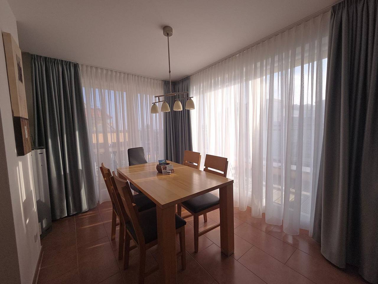 Ganze Wohnung, Top-Penthouse Wohnung über den Dächern mit Teilmeerblick in Großenbrode, Ostholstein