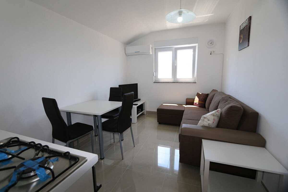 Ganze Wohnung, Ferienwohnung  Saramandic B2 in Silo (Krk), Krk