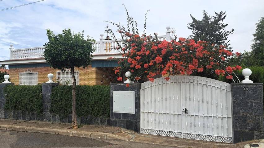 Location de vacances pour 8 personnes, avec piscine et jardin à Alcalá de Guadaíra - 3