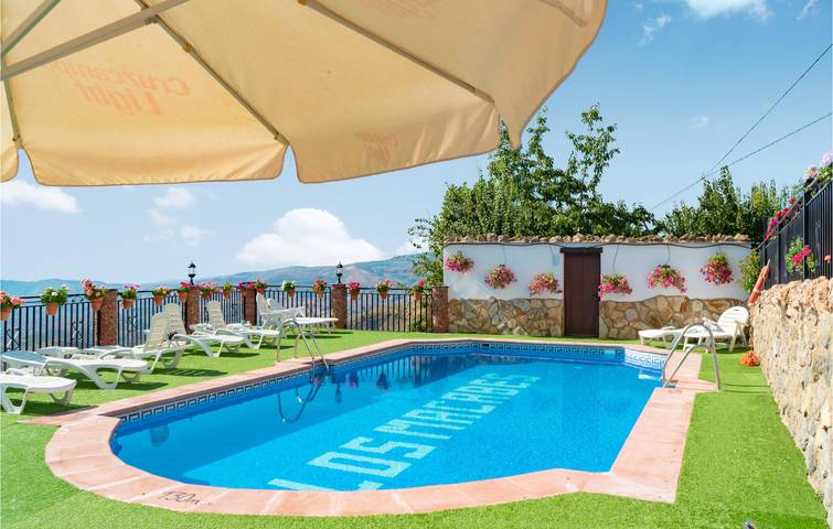 Apartamento con terraza junto a la piscina cerca de Golco in Mecina Bombarón, Alpujarra de la Sierra