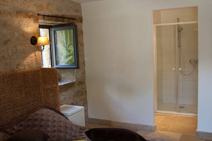 Location de vacances pour 8 personnes, avec jardin et terrasse à Camboulit - 4