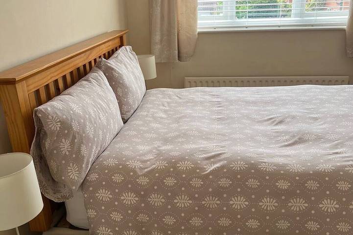 Cosy 3 Bed Modern House Family Friendly Birmingham, Uk- WiFi, Nec, Lg Arena in Birmingham, Birmingham Area