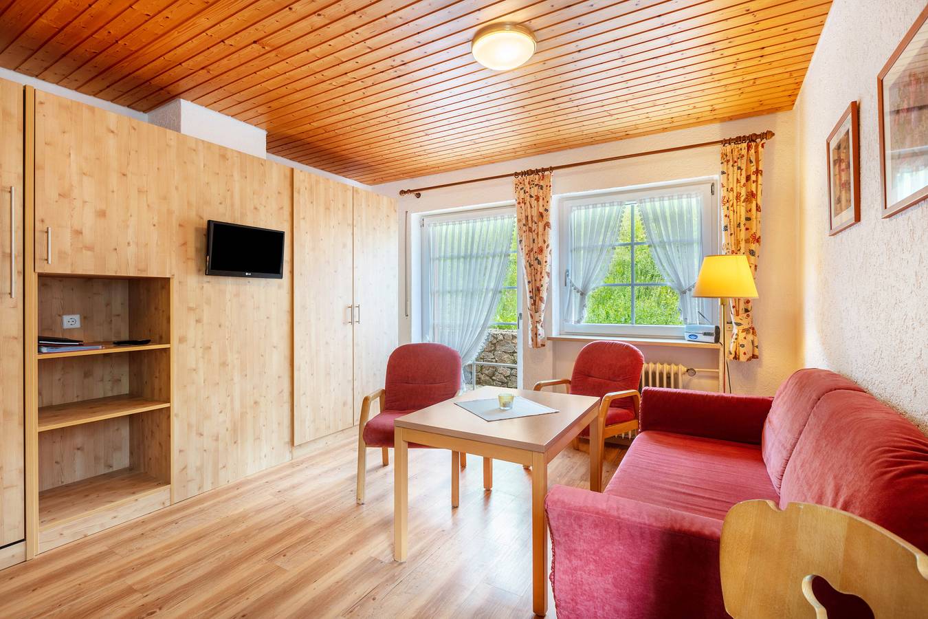 Ganze Wohnung, Ferienwohnung 'Schwarzwald' mit Terrasse und Wi-Fi in Suedlicher Schwarzwald, Todtnau