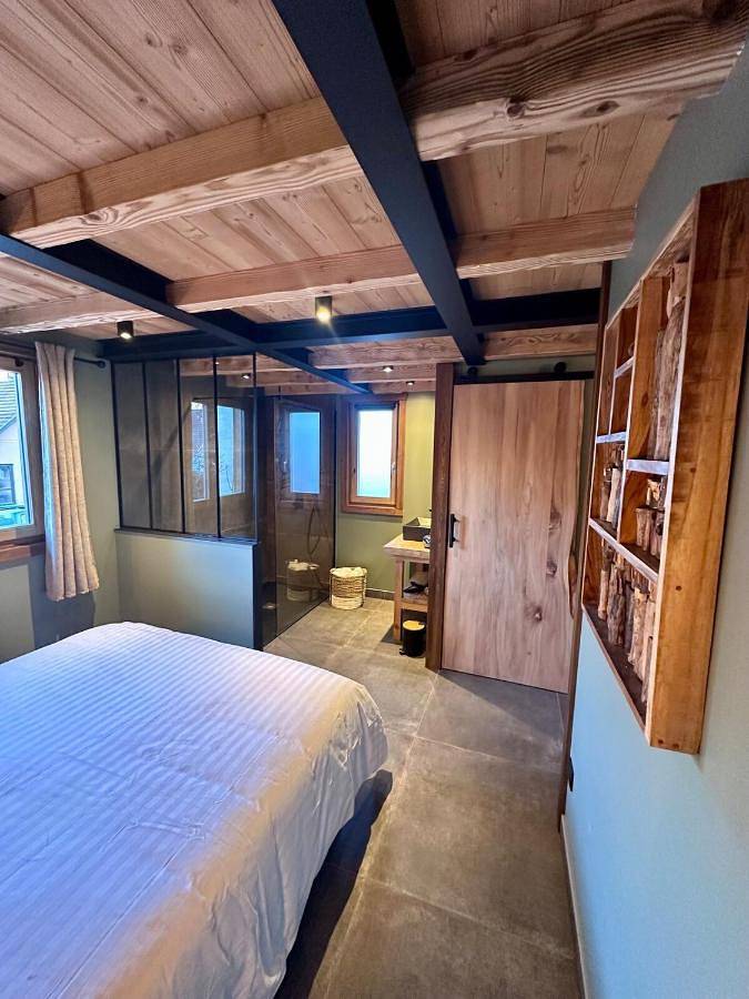 Gîte pour 2 personnes, avec terrasse ainsi que jacuzzi et jardin à Moosch - 4