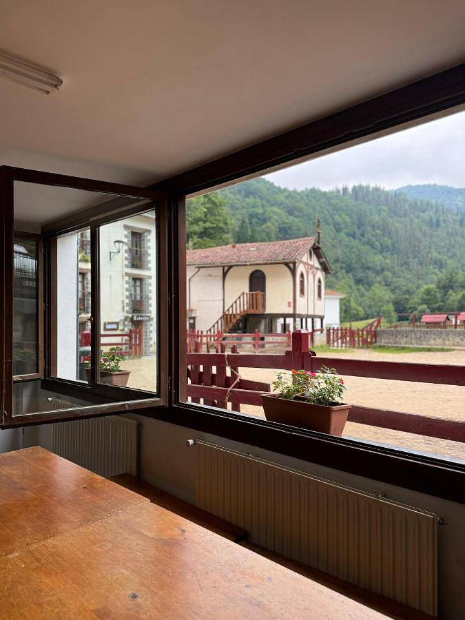 Albergue De Lastur in Deba, Guipuscoa