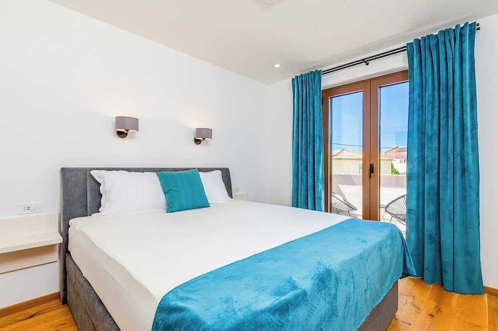 Casa Del Sole... Looking for peace and relaxation? You've come to the right place! in Lakmartin, Krk (isla)