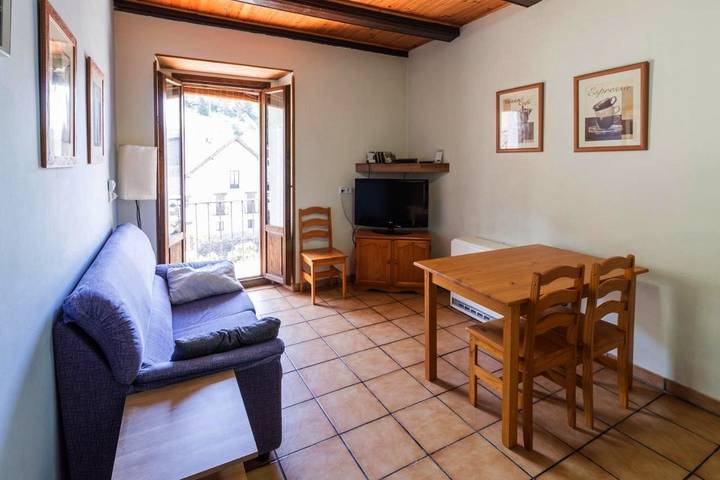 Apartamento para 2 personas, con Balcón y Vistas en Ochagavía