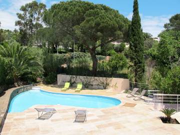 Maison De Vacances pour 7 Personnes dans Roquebrune-sur-Argens, Région de Draguignan, Photo 1