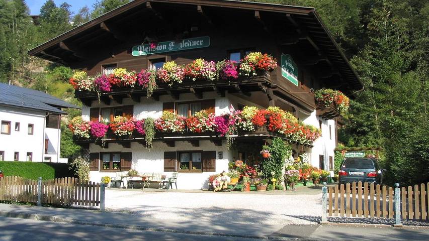 Hütte für 6 Personen, mit Garten in Saalbach