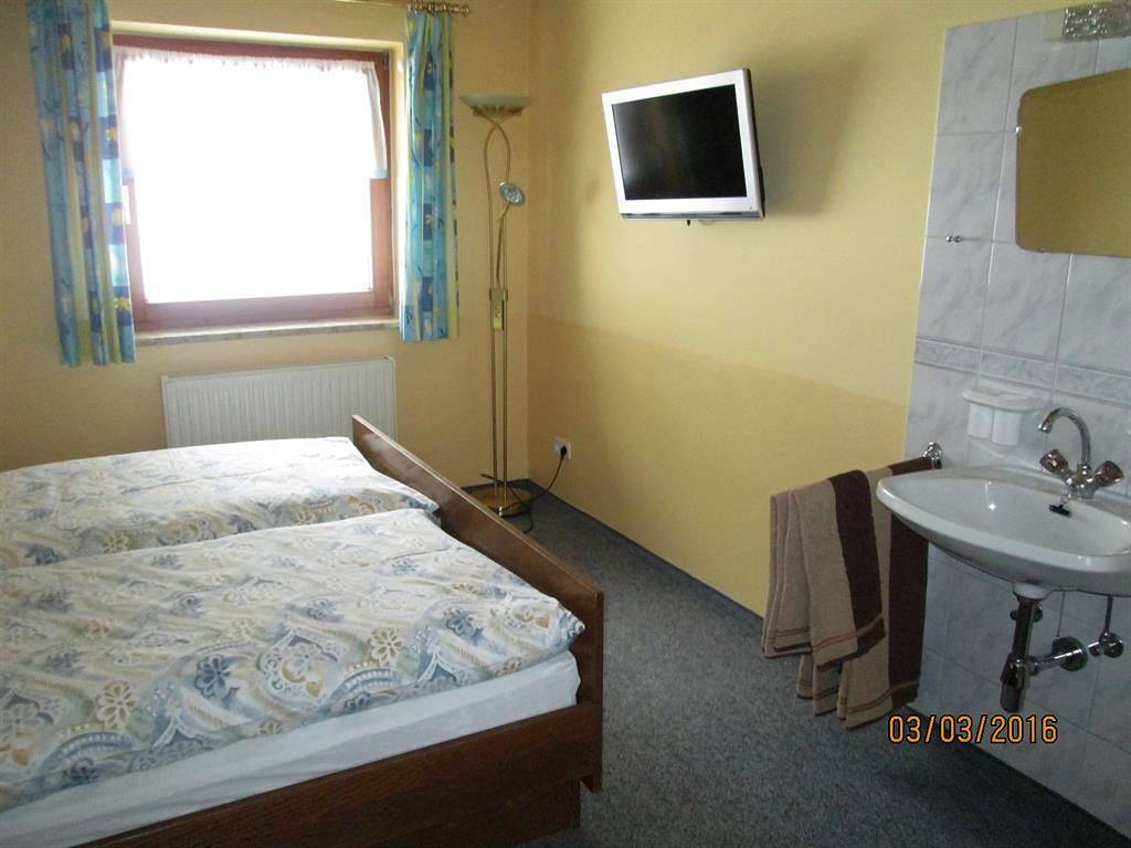 Ganze Ferienwohnung, Apartment/2 Schlafräume/Dusche, Wc in Mühlbach am Hochkönig, Ski Amadé