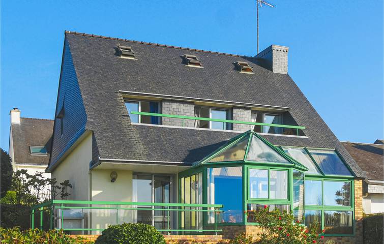 Location de vacances pour 11 personnes, avec terrasse et jardin à Guidel Plage - 2